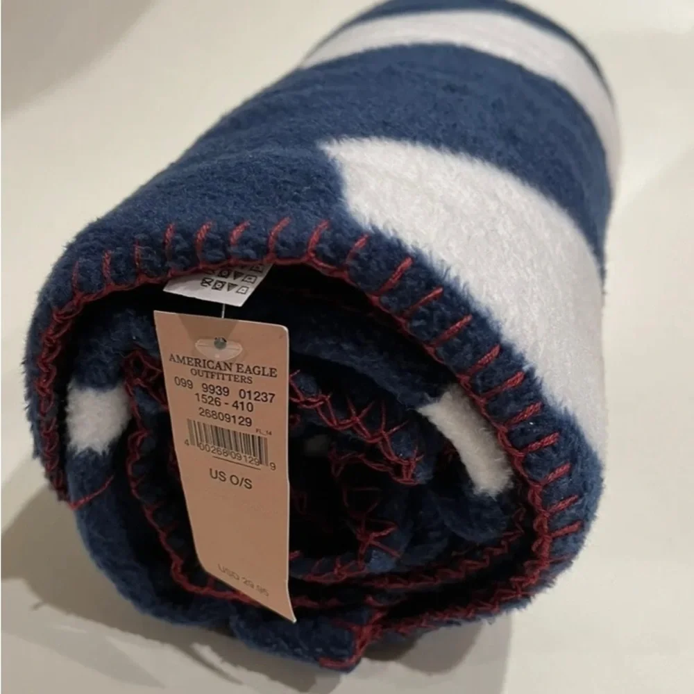 American Eagle 🦅 Navy Blue Graphic Logo Throw Fleece Blanket Large